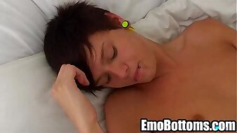 Emo twink Andrew Right-hand getting fucked hard anallyndrewdexter 1024 3